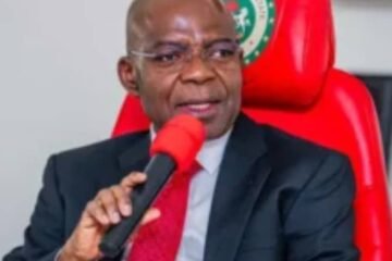 Don’t Reduce the Governor’s Media Chat to Routine Civil Service Complaints